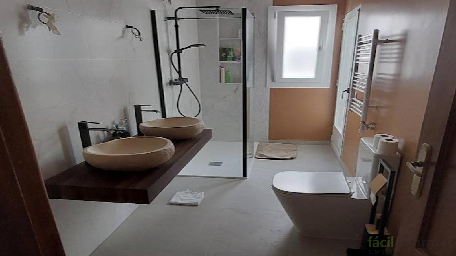  Reforma de baños y cocina en calle Oriente