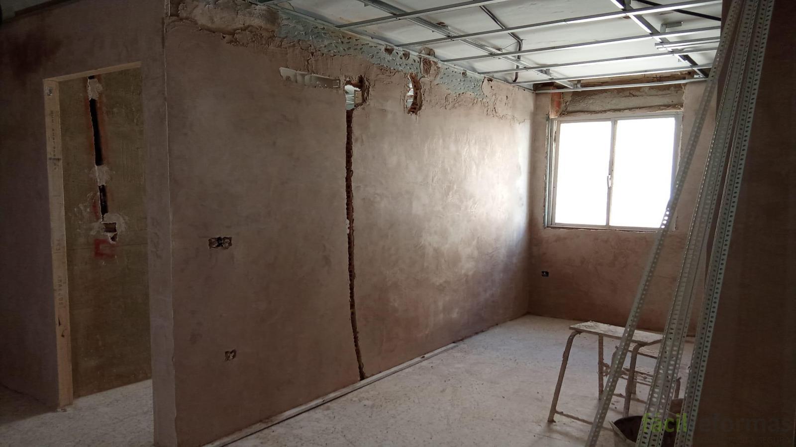 INSTALACION DE SUELO SPC EN CADIZ