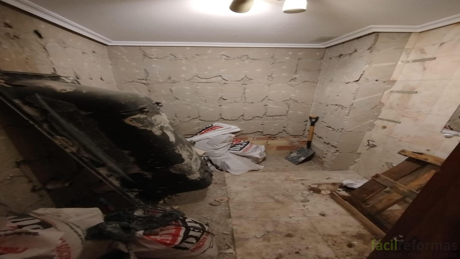 Reforma integral de Cuarto de Baño en Ad. Roncesvalles